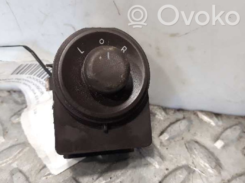 Opel Insignia A Interruptor del espejo lateral 