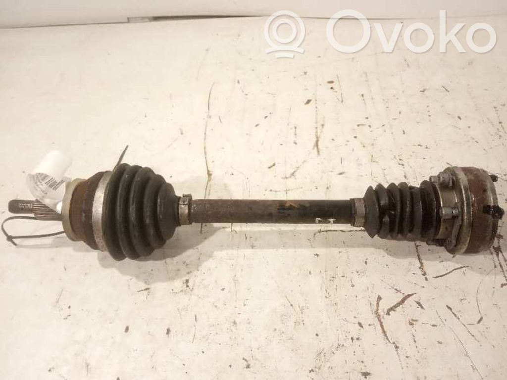 Volkswagen Fox Półoś przednia 