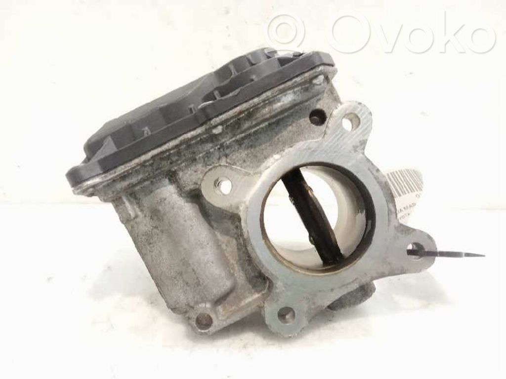 Toyota Yaris Valvola corpo farfallato 