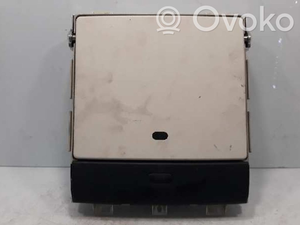 Panel / Radioodtwarzacz CD/DVD/GPS   T00AM2500J3021