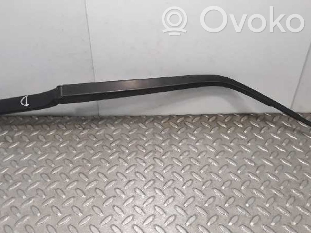 Mitsubishi Lancer X Wischerarm vorne 