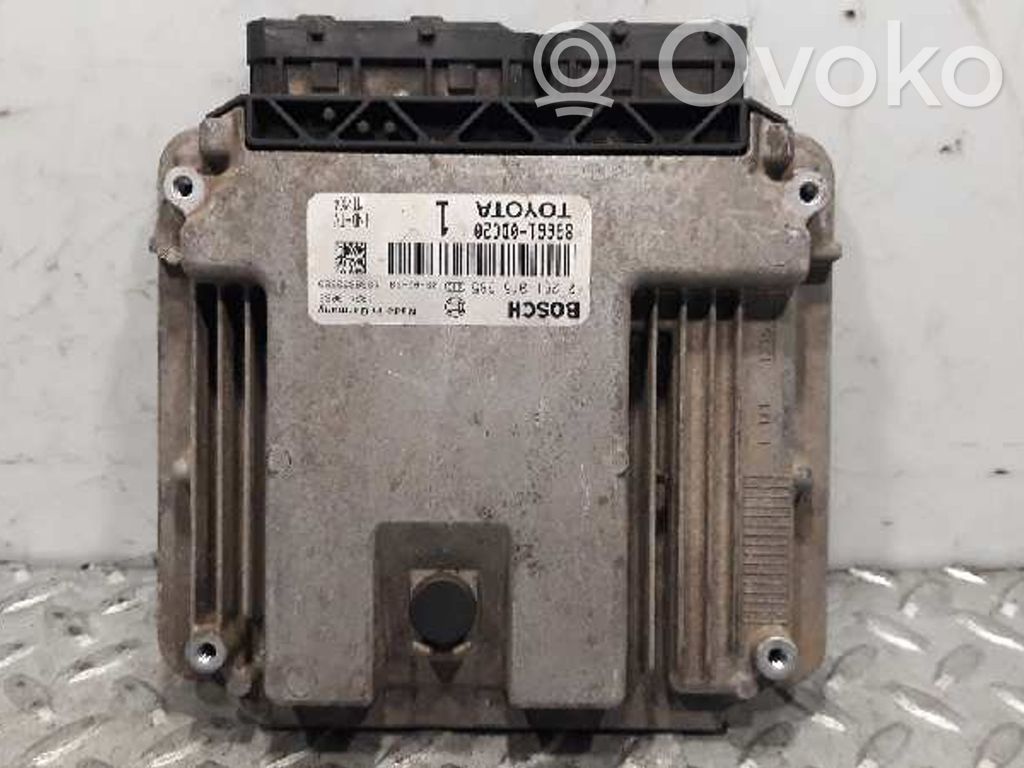 Toyota Yaris Unidad de control/módulo del bloqueo de puertas 