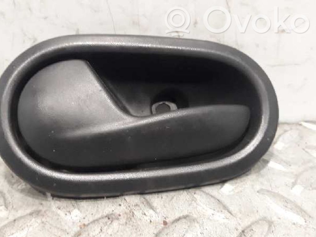 Dacia Sandero Maniglia interna per portiera anteriore 