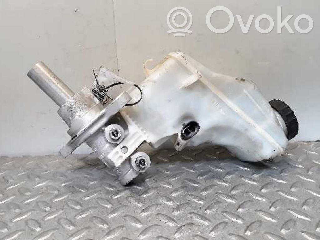 Opel Corsa D Jarrutehostin 