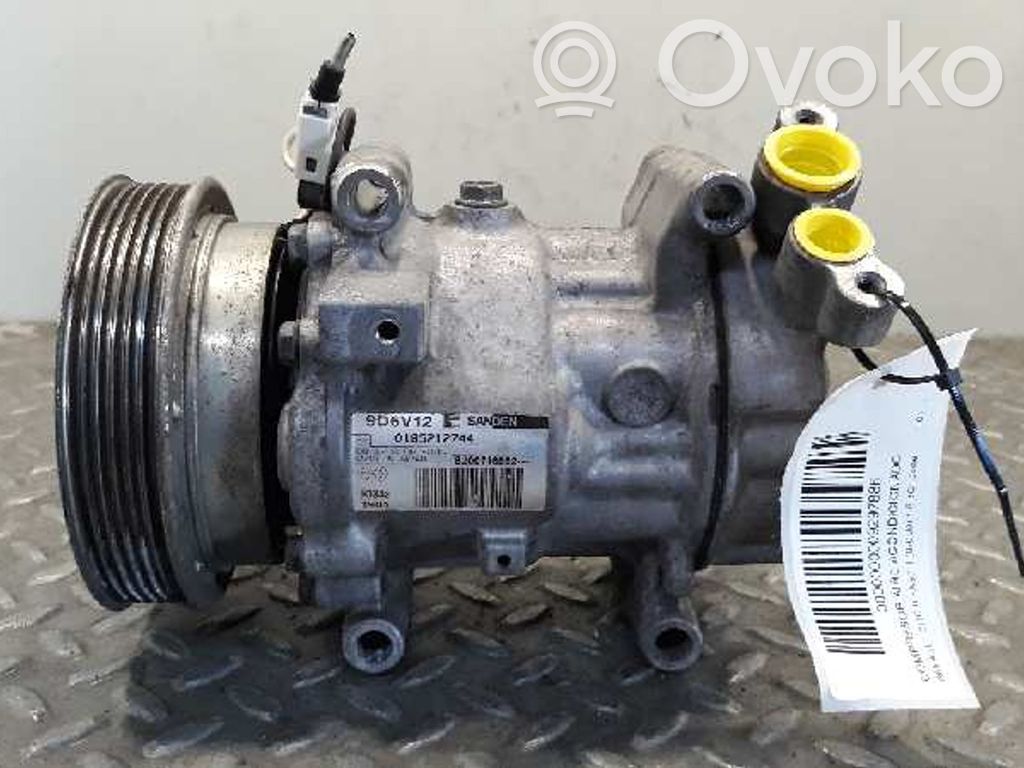 Renault Clio III Compresor (pompă) aer condiționat (A/C) 