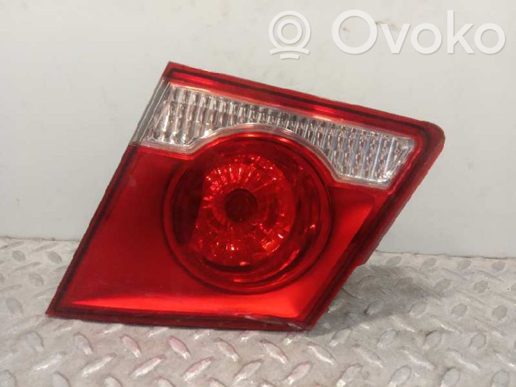 Chevrolet Cruze Lampy tylnej klapy bagażnika 