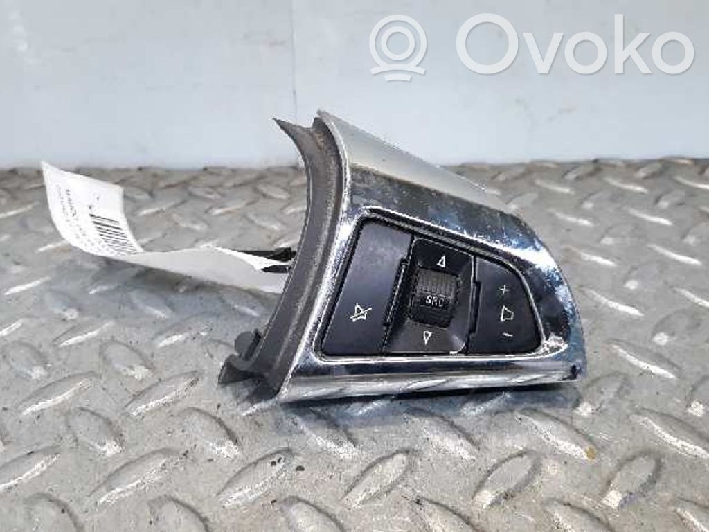 Boutons / interrupteurs volant   13292667,11769G1MJP