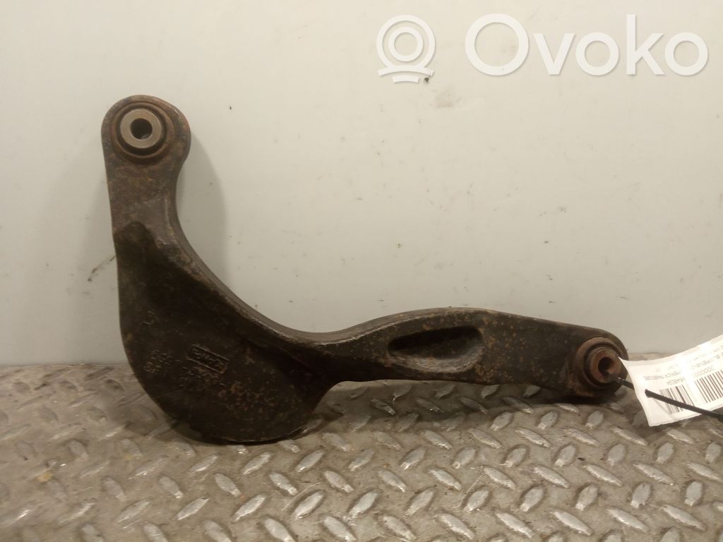 Volvo V70 Braț control spate 