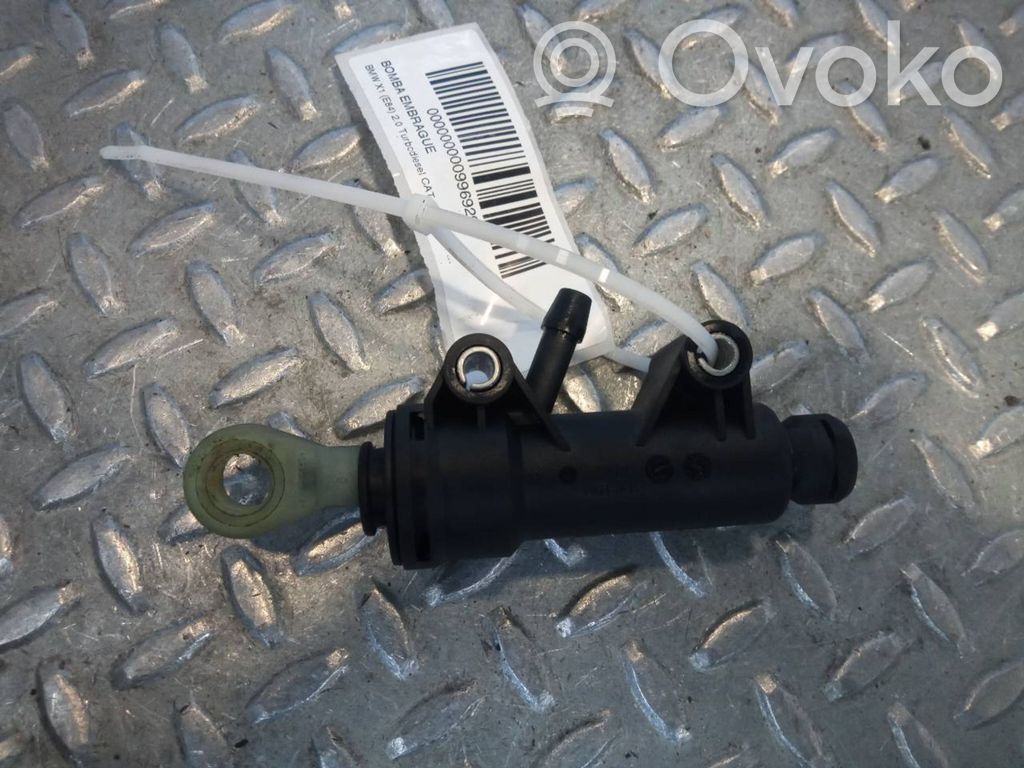 Pedal de embrague   21526773670