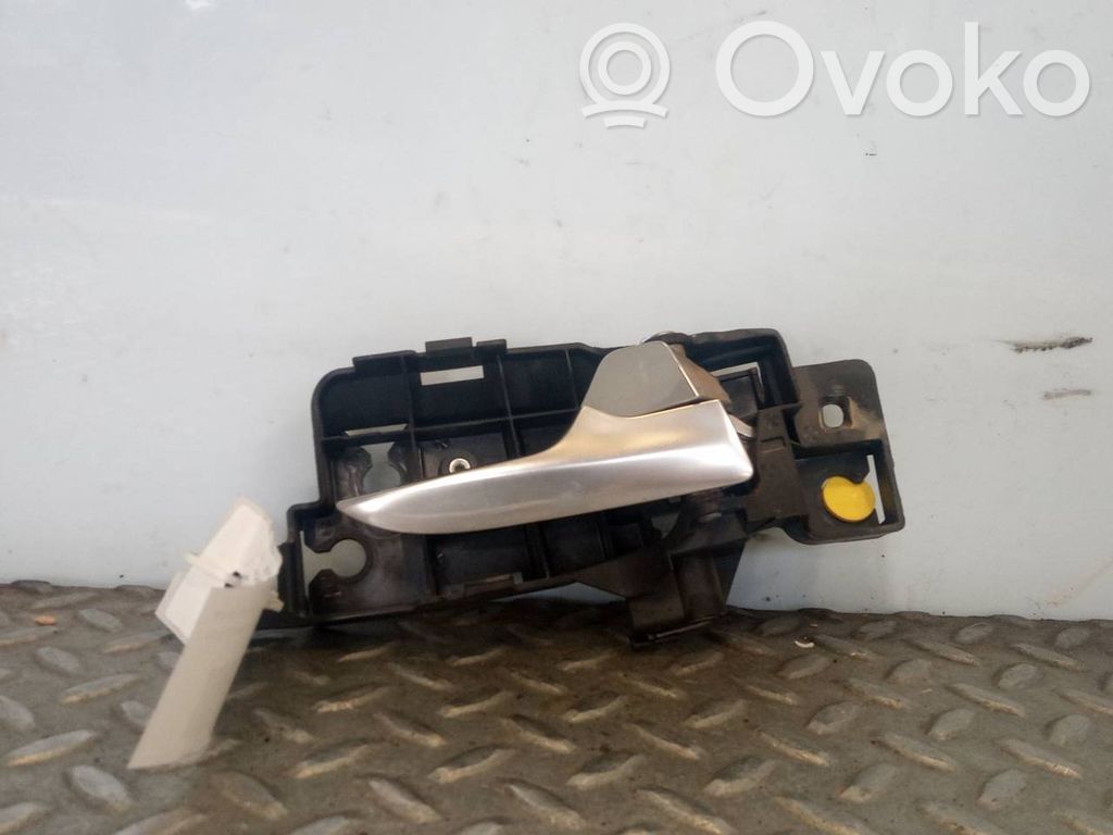Ford Mondeo MK IV Manecilla interna puerta trasera 