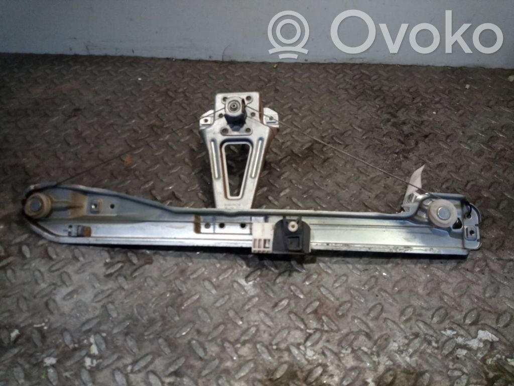 Renault Clio III Meccanismo di sollevamento del finestrino posteriore senza motorino 