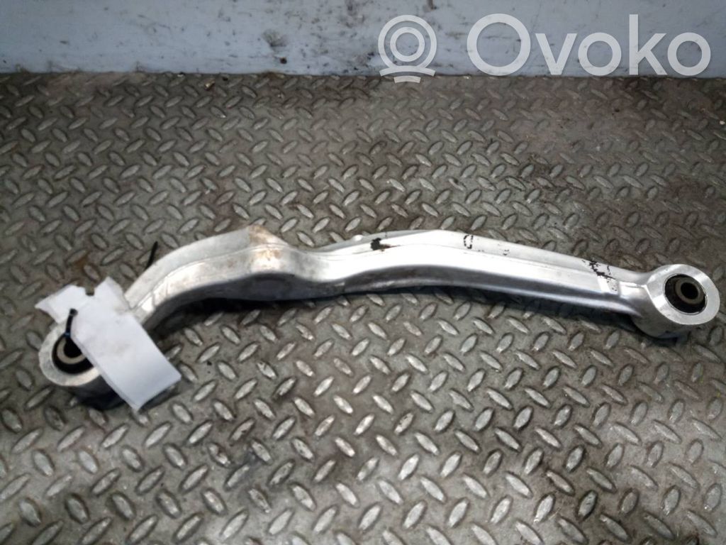 Nissan Qashqai+2 Braț control spate 