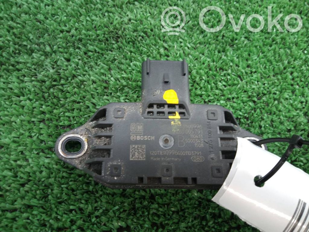 Unidad de control/módulo del motor   0265005791,13500996