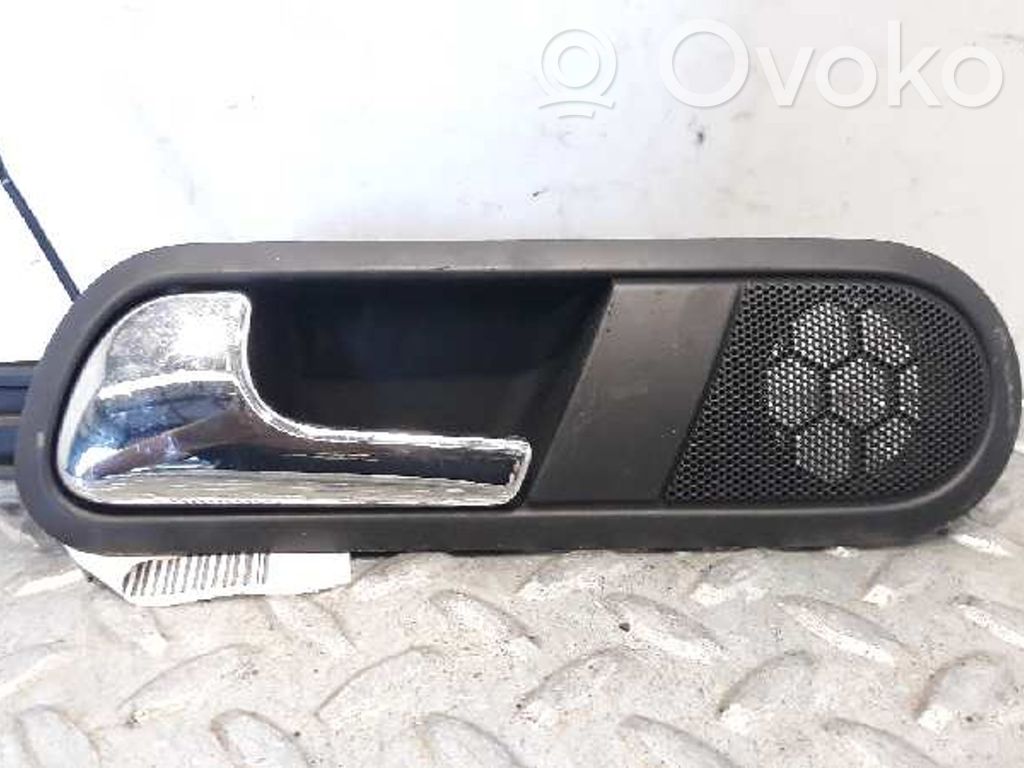 Manecilla interna puerta trasera
