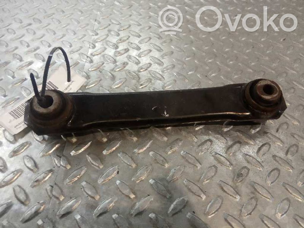 Brazo de suspensión trasero