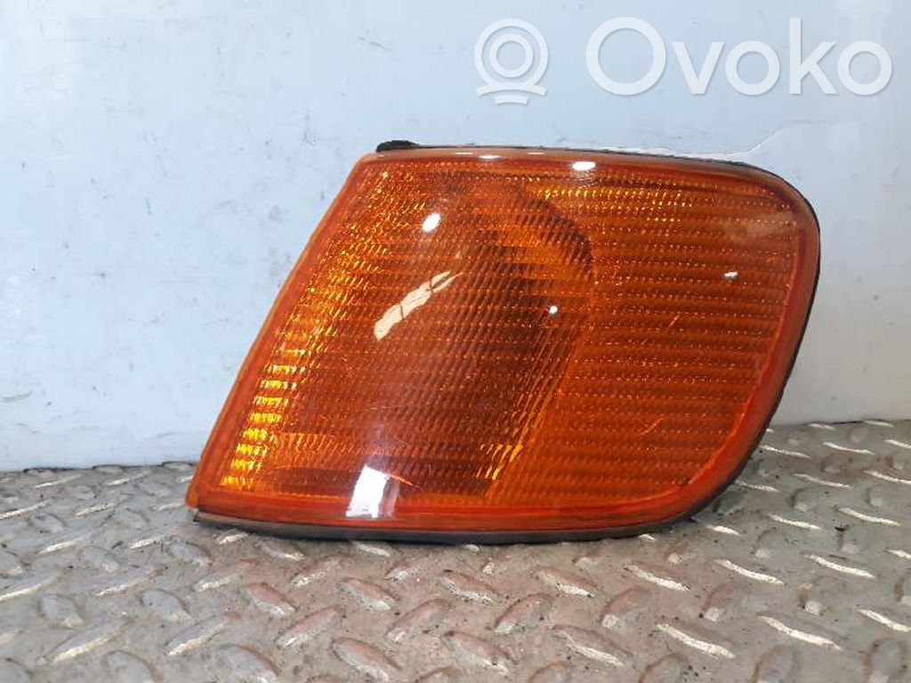 Audi 100 S4 C4 Lampa przednia 