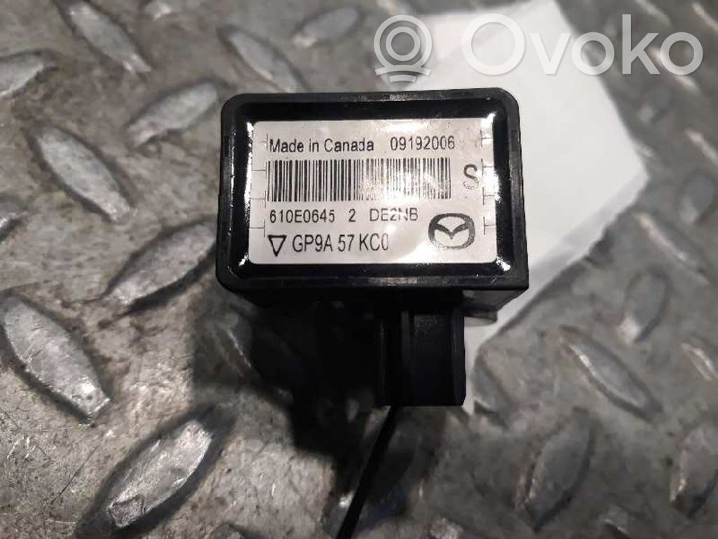 Senzor   GP9A57KC0,610E06452