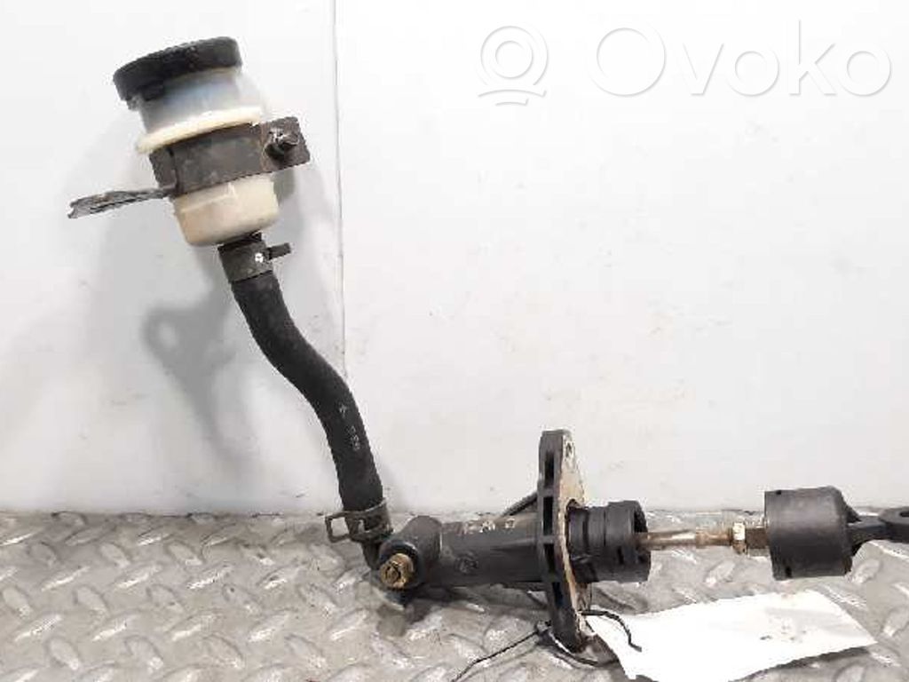 Pedal de embrague   416102D100
