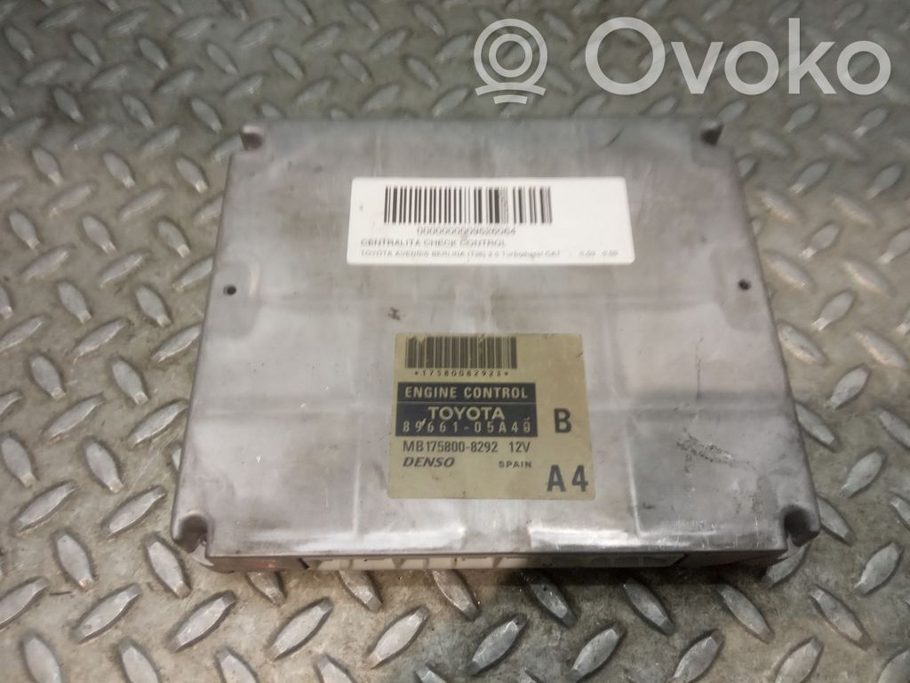 Toyota Avensis T250 Unitate/modul de comandă închidere centralizată 