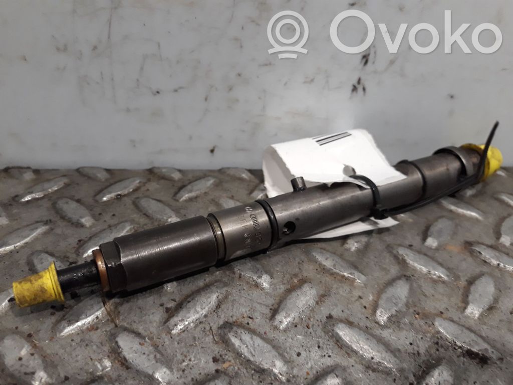 Injector combustibil   059130201B,0432133818