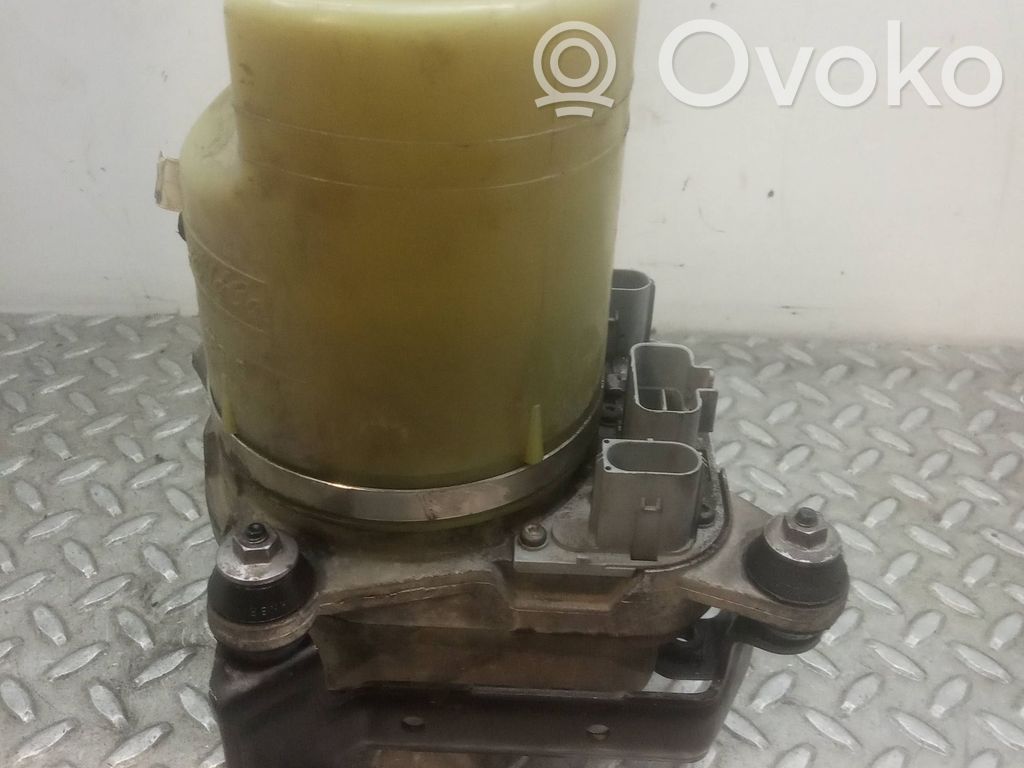 Ohjaustehostimen pumppu