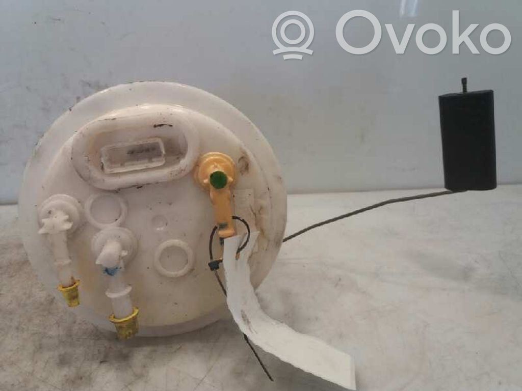 Bomba interna de combustible