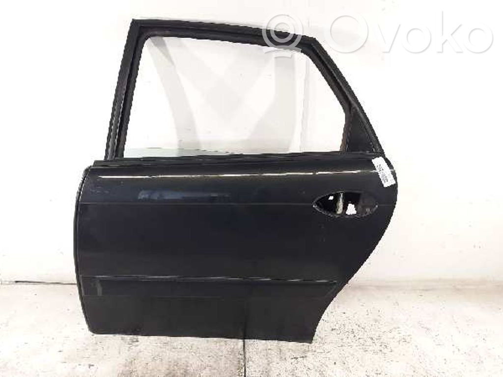 Puerta trasera   9006A0