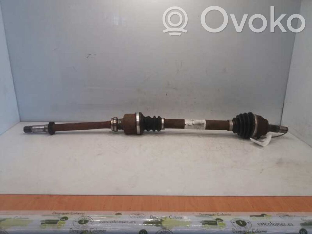 Citroen C4 Grand Picasso Etuvetoakseli 