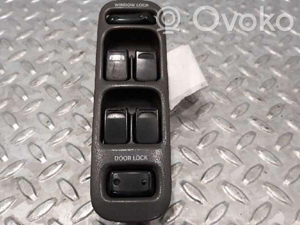 Suzuki Baleno EG Interruptor del elevalunas eléctrico 