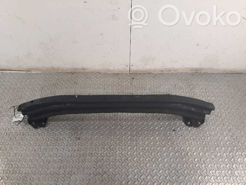Soporte del parachoques delantero