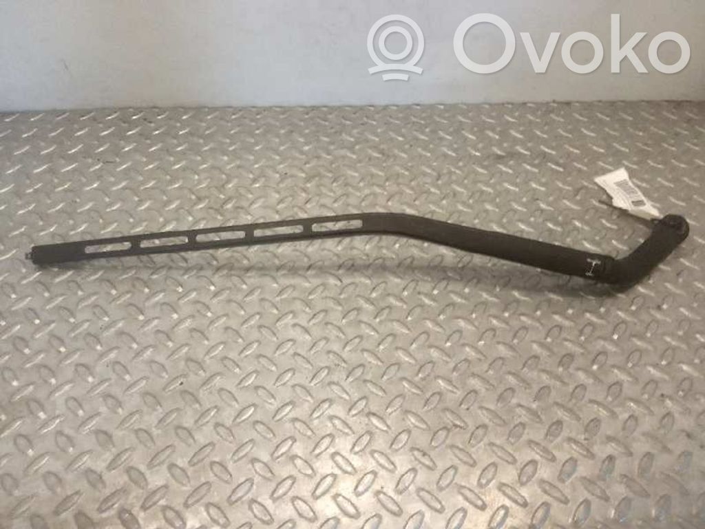 Citroen C4 I Picasso Front wiper blade arm 