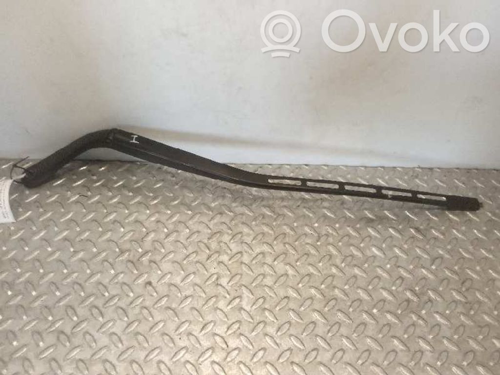 Peugeot 307 Ramię wycieraczki szyby przedniej / czołowej 