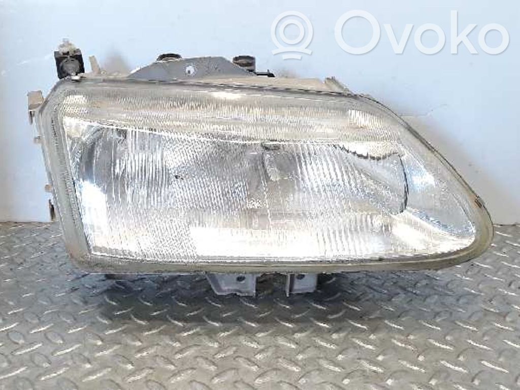 Renault Laguna I Phare frontale 