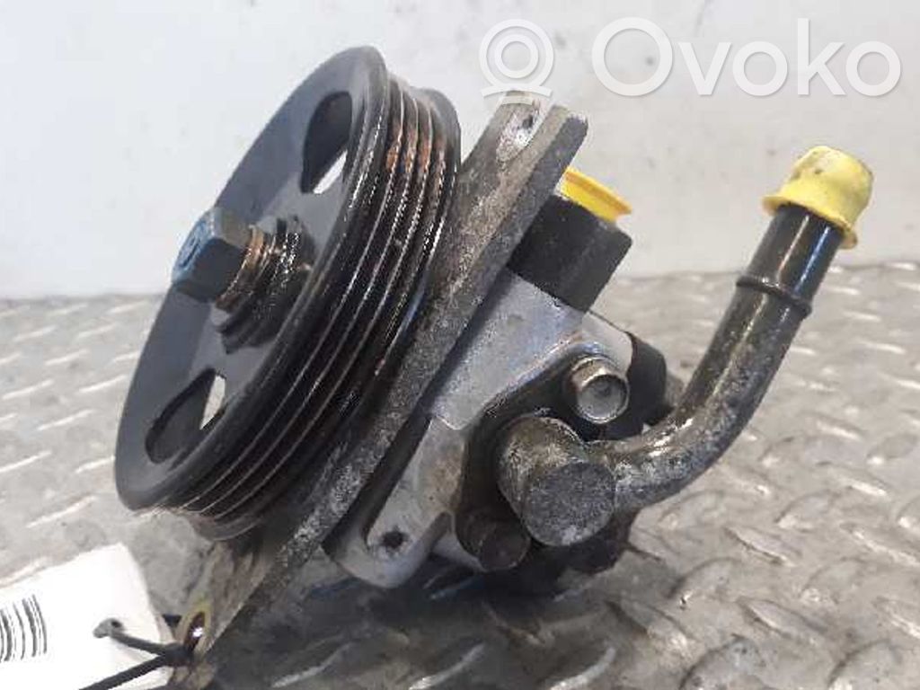 KIA Shuma Ohjaustehostimen pumppu 