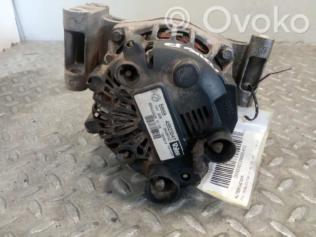 Fiat Doblo Ģenerators 