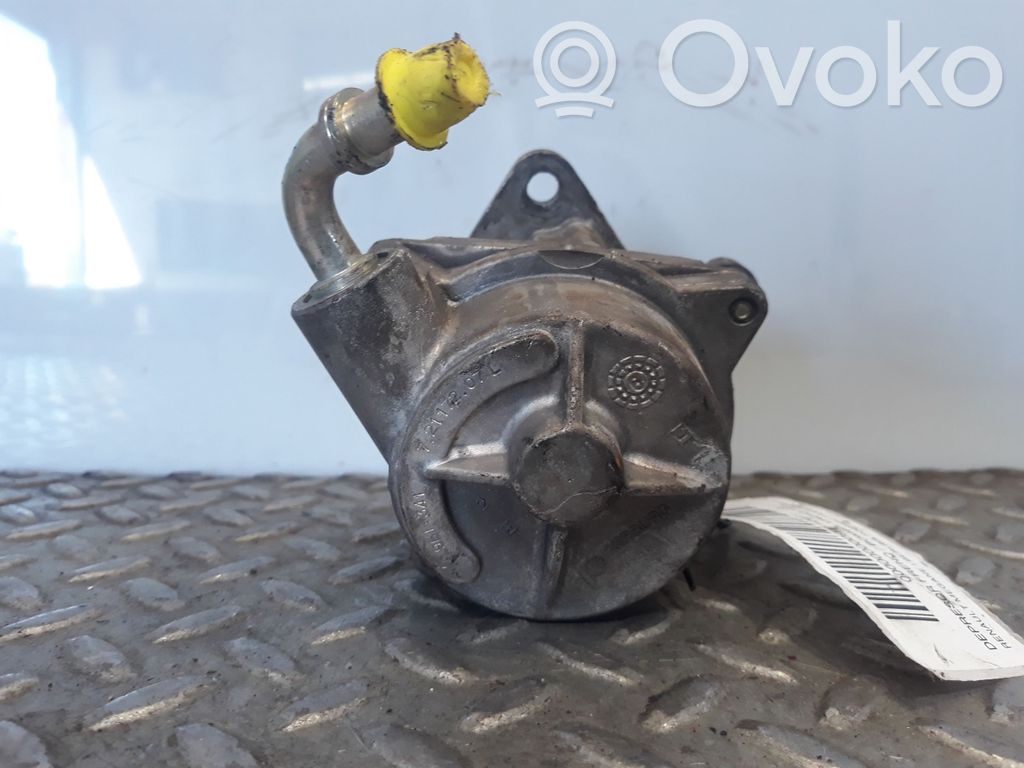 Renault Megane I Pompa a vuoto 