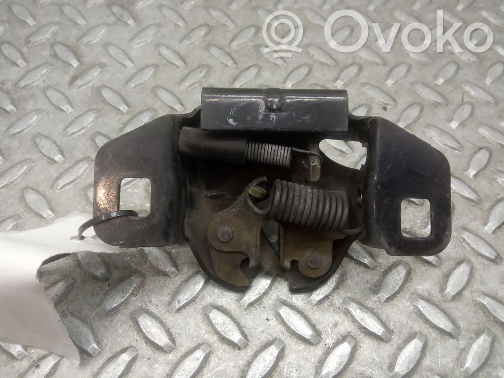 Chrysler PT Cruiser Cârlig/ureche fixare 