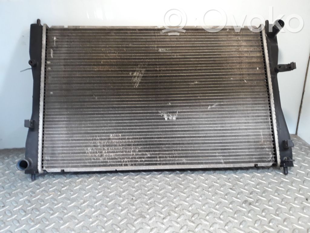 Coolant radiator
