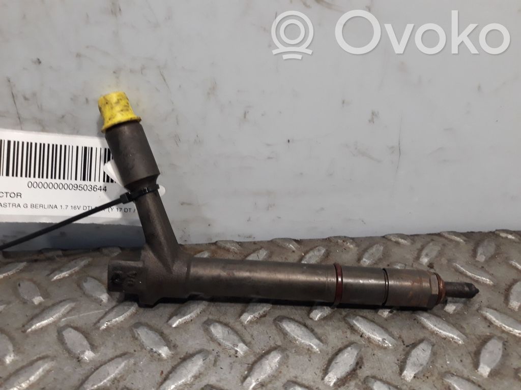 Inyector de combustible   TJBB01901D,030053
