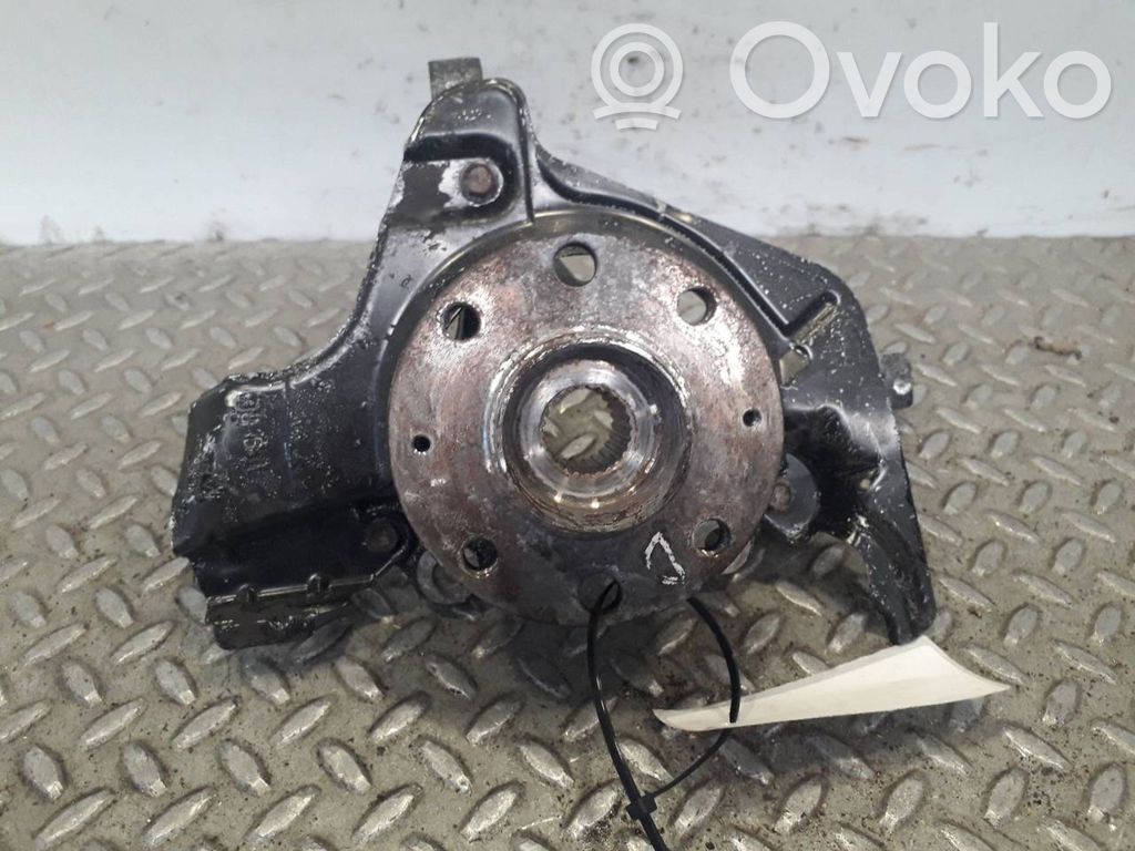 Opel Corsa C Etupyörän navan laakerikokoonpano 