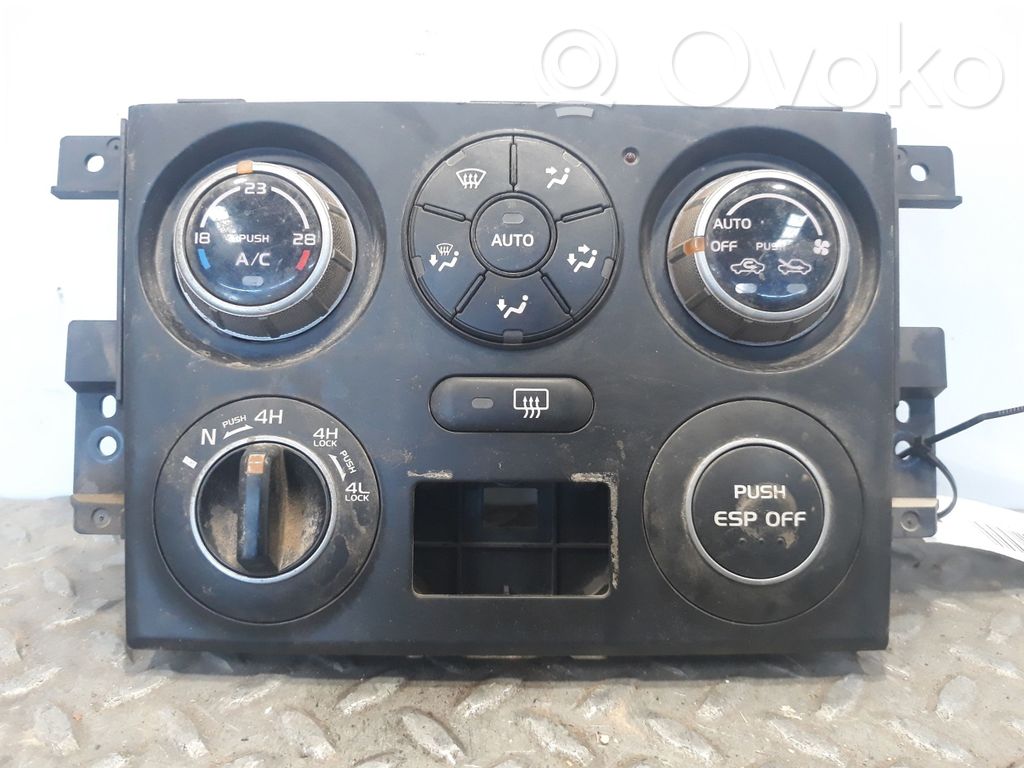 Suzuki Grand Vitara II Ilmastoinnin ohjainlaite 