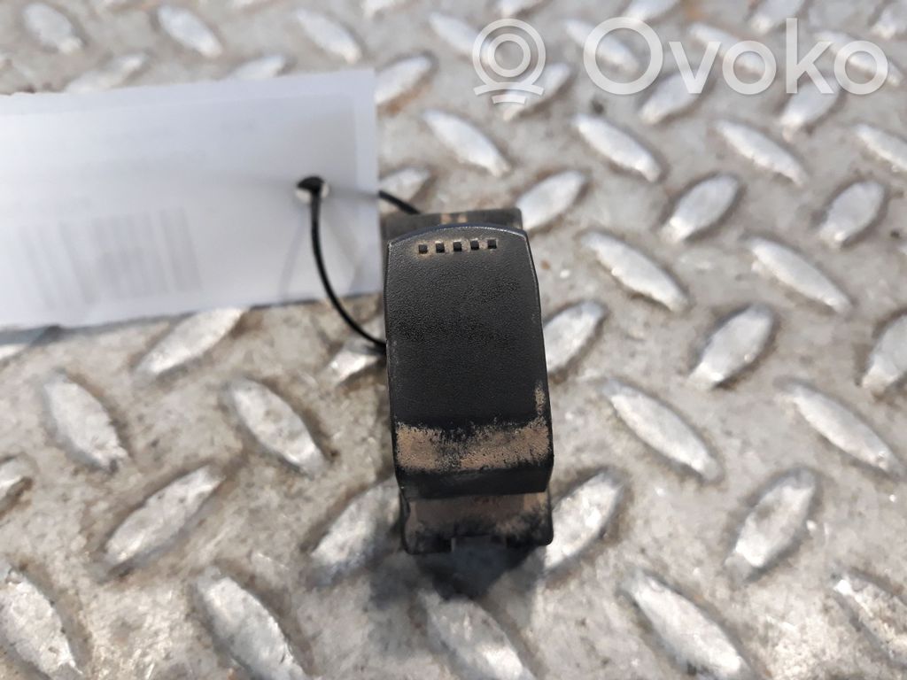 Comutator comandă geamuri electrice   62J001545T