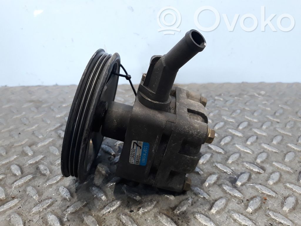 Nissan Almera N16 Pompa servosterzo 