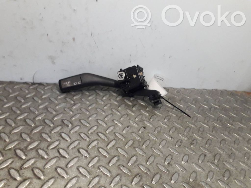 Volkswagen Jetta V Leva indicatori 