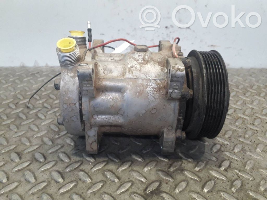 Renault 19 Compresseur de climatisation 