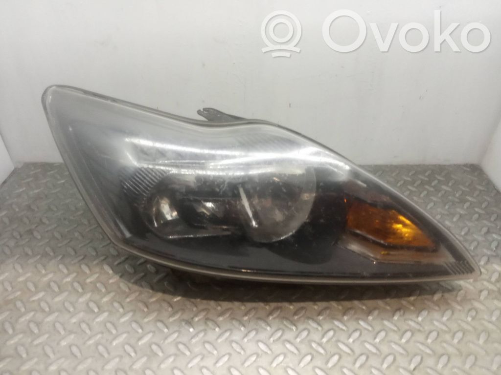 Ford Focus Scheinwerfer 