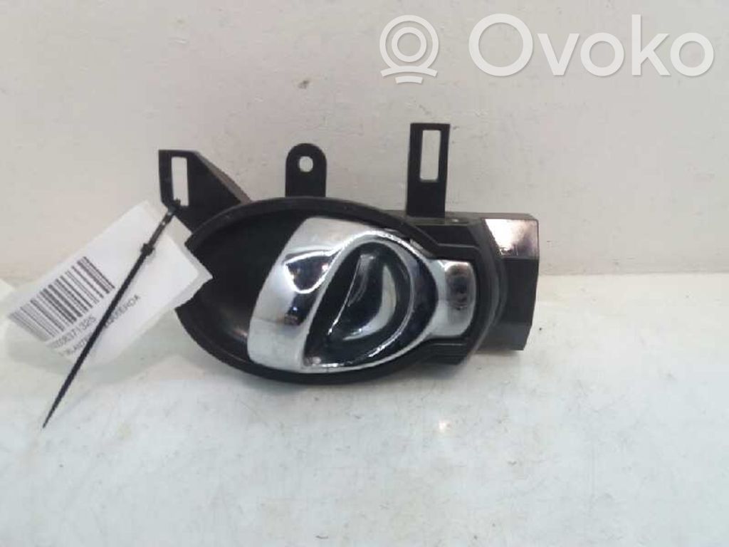 Nissan Note (E11) Front door interior handle 