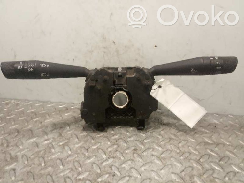 Fiat Doblo Interruptor de control multifunción 
