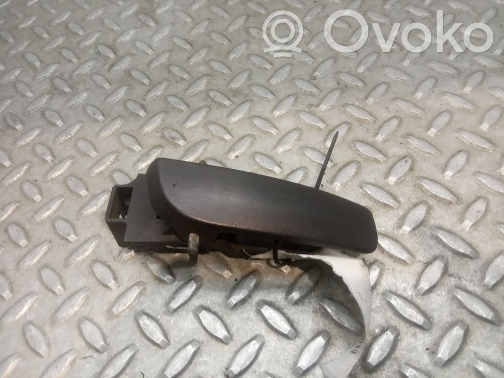 Manecilla interna puerta delantera   9135GP