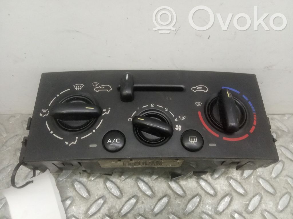 Peugeot 207 Module unité de contrôle climatisation 